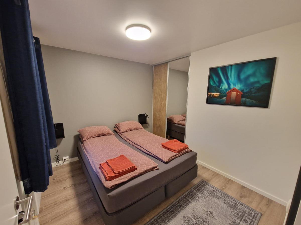 Northern Living 1 Room With Shared Bathroom Tromsø Dış mekan fotoğraf