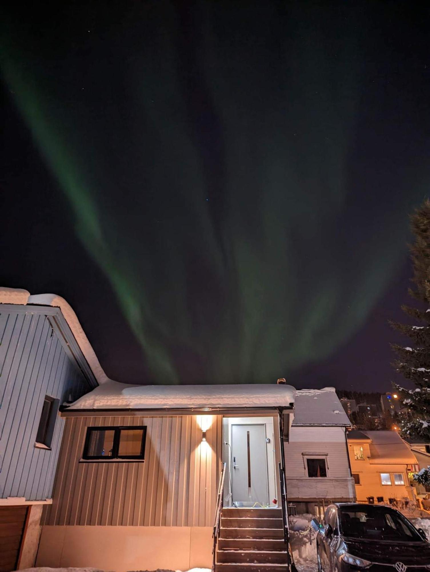 Northern Living 1 Room With Shared Bathroom Tromsø Dış mekan fotoğraf